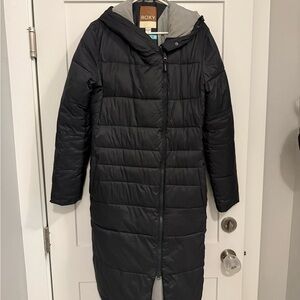 Roxy Parka - Women’s Size Large Black- Black